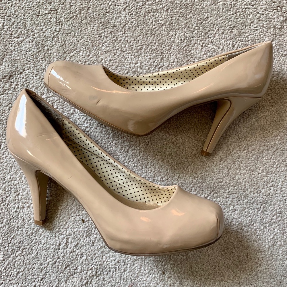 Madden Girl “Getta” Platform Pump